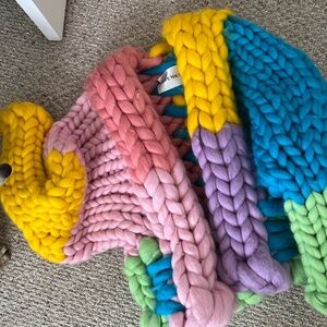 Chunky colossal sweater hope Macaulay